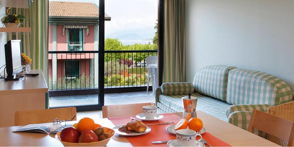 Residence Spiaggia D'Oro Desenzano del Garda Phòng bức ảnh
